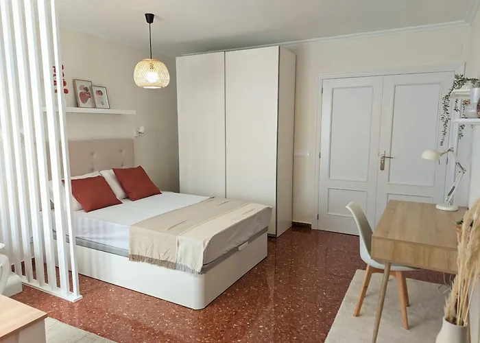 Mini Near Valencia Privat bolig